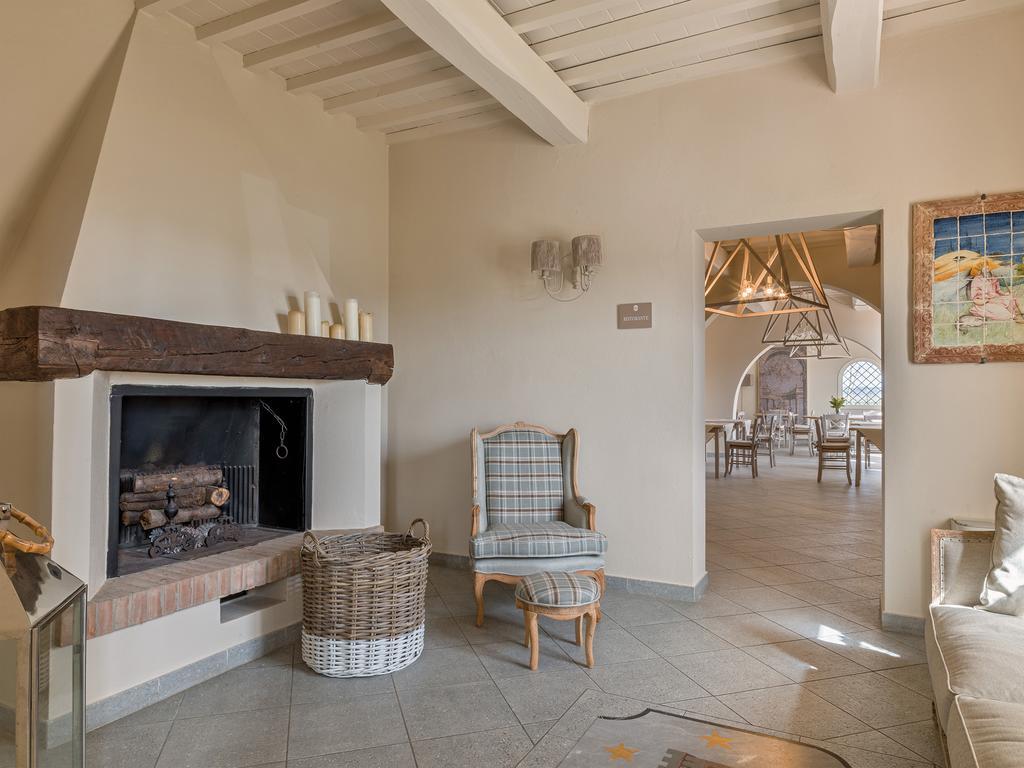 Resort Casale Le Torri Ponsacco Dış mekan fotoğraf