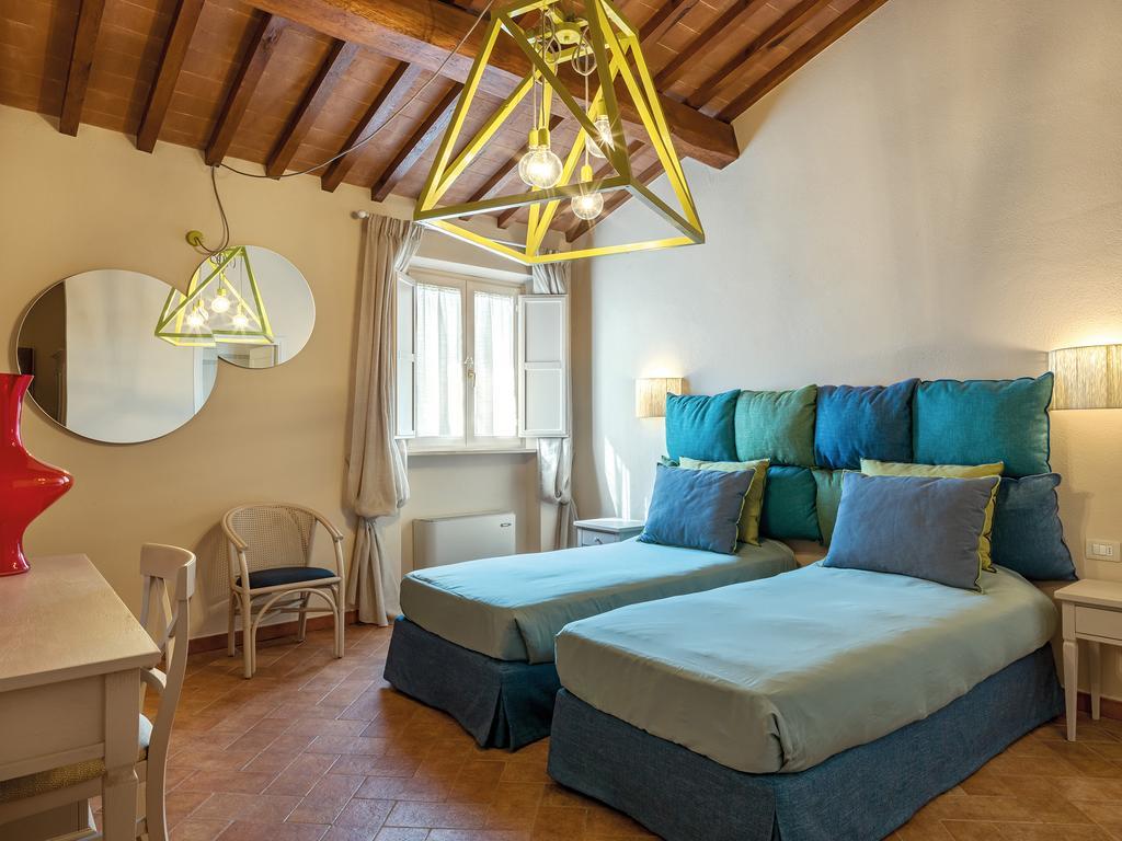 Resort Casale Le Torri Ponsacco Dış mekan fotoğraf